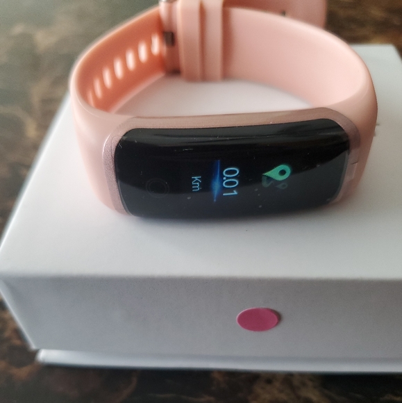 Fitness Tracker Smart Bracelet Wristband Pink NEW - Picture 3 of 11